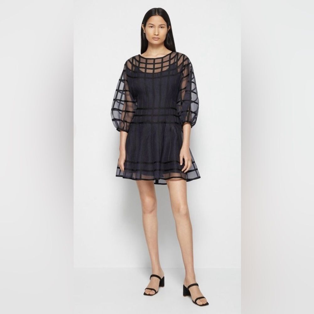 JONATHAN SIMKHAI
ADALYN ORGANZA MINI DRESS
Size XS NWT